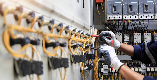 Professional Electrician technician working in Demorest, GA